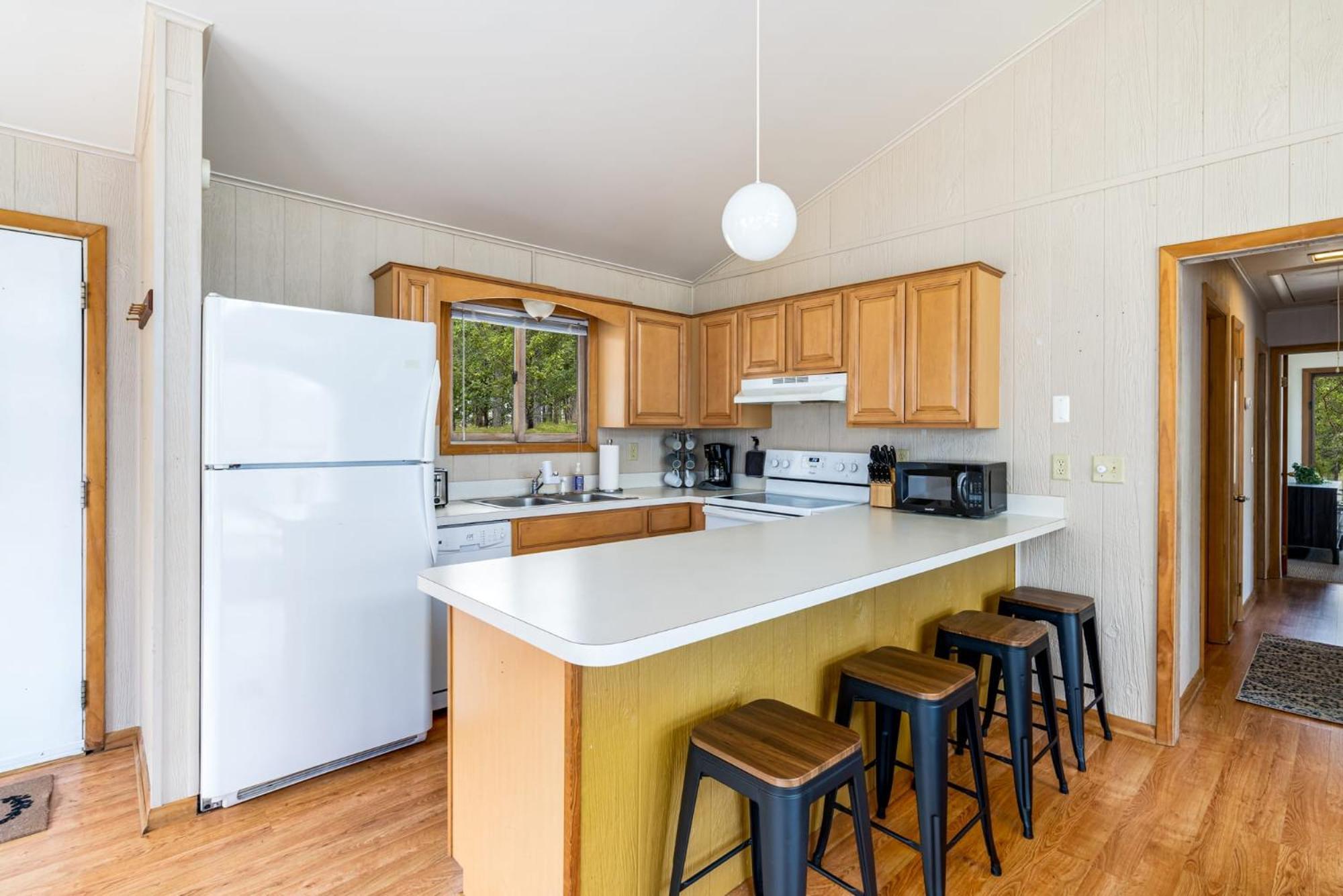 Chalet W Hot Tub, Large Deck, Grill, & Fast Wifi Berkeley Springs Esterno foto